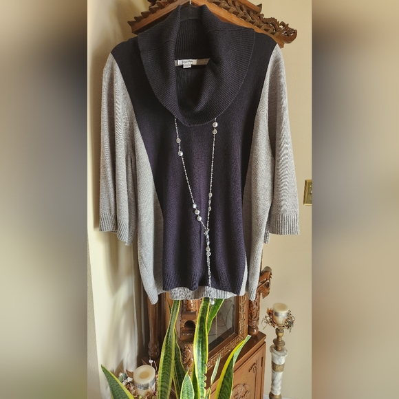 Hampshire Studio, 0322, Women's Black and gray sweater with wide sleeves, 1X - Picture 6 of 7